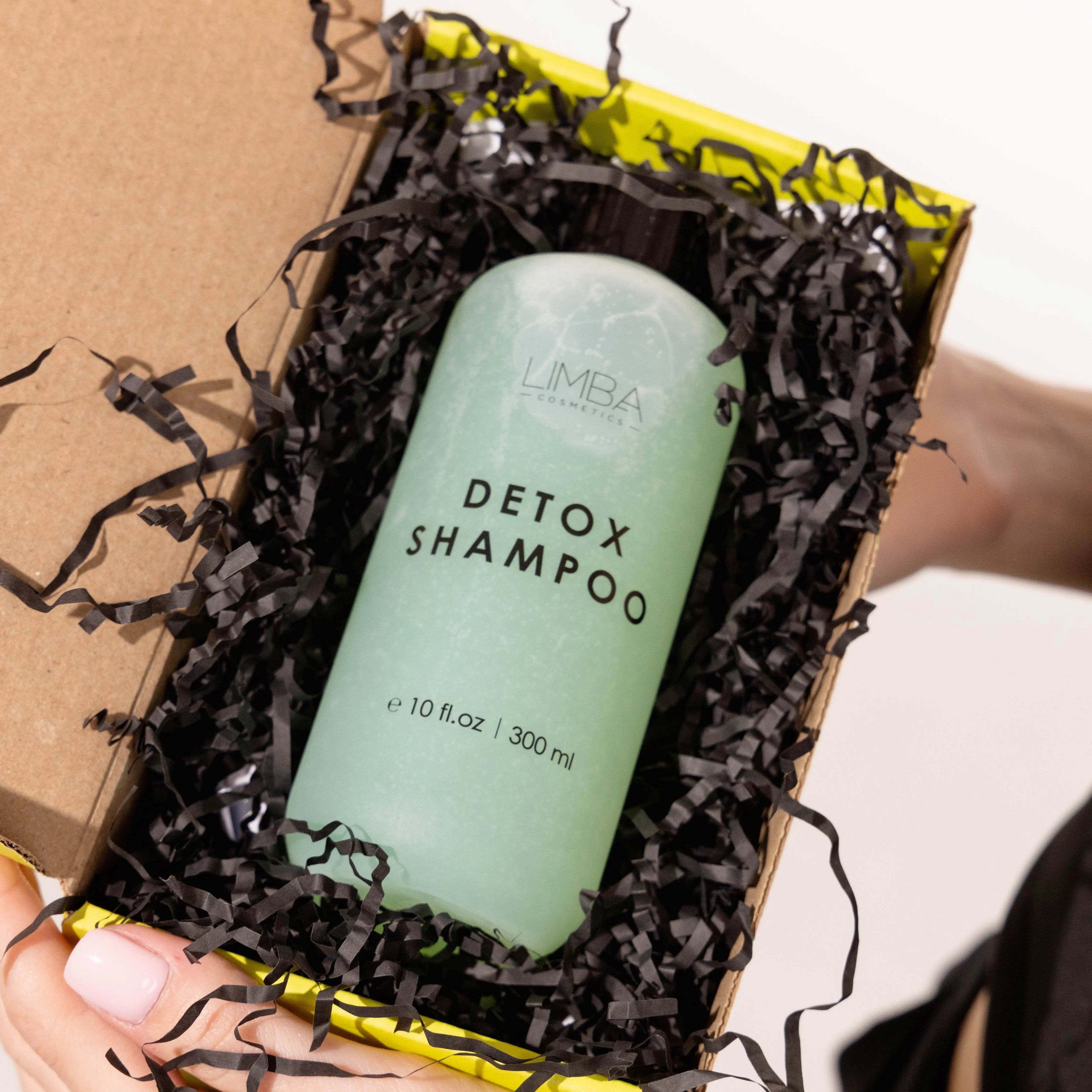 Limba Cosmetics Limba Cosmetics - Detox Oily Hair Cleansing Shampoo   keratinbooms.myshopify.com