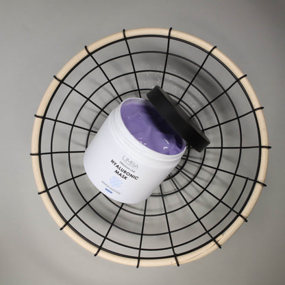 Scopri Maschera Idratante all'Acido Ialuronico Limba Cosmetics - Nutrizione intensa per capelli setosi - Confezione 490g